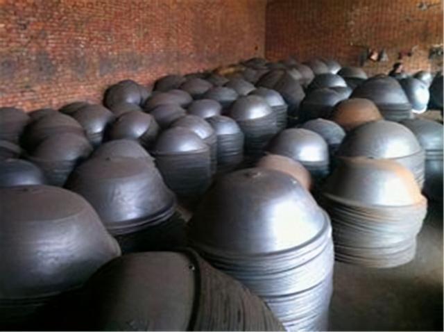 开云体育 开云平台山东烟台汽车制造厂：国家政策庇佑下一路开挂也挡不住时代冲击(图7)