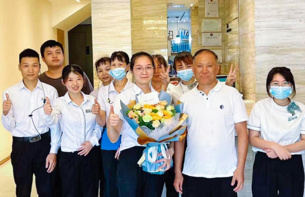 城市便捷酒店琶洲会展店：一位女性店开云体育 Kaiyun.com 官网入口长赢得行业尊重和认可的服务之路(图5)