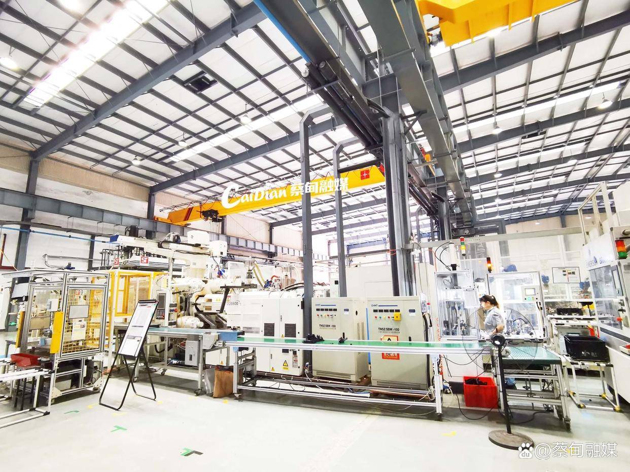 紧跟行业发展趋势 蔡甸这家汽车零部件企业寻求转型升级开云APP 开云官网入口新方向