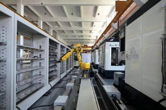 开云体育 开云平台标杆 凯华模具:模具年产量3200余套大型精密微发泡汽车注塑在国际市场排名前列(图4) 开云体育 开云平台标杆 凯华模具:模具年产量3200余套大型精密微发泡汽车注塑在国际市场排名前列(图4)